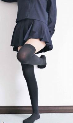 变成黑皮辣妹后朋友做_DVD在线视频观看