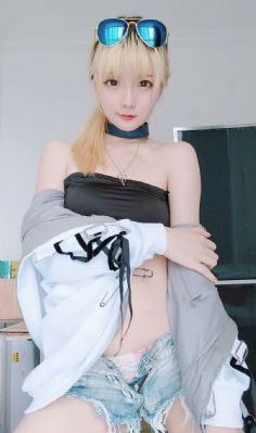 低俗喜剧粤语_琪琪电影国产在线观看